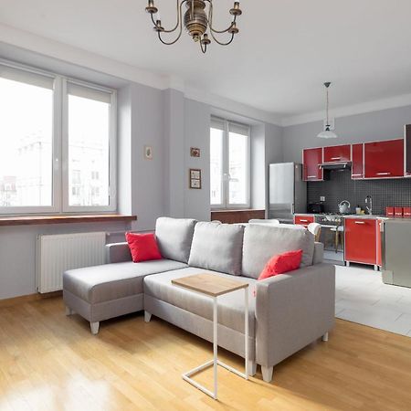 Metro Raclawicka Red Apartment Varsovia Exterior foto